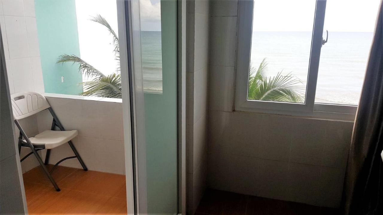 Nasional Hotel Gunungsitoli Eksteriør billede